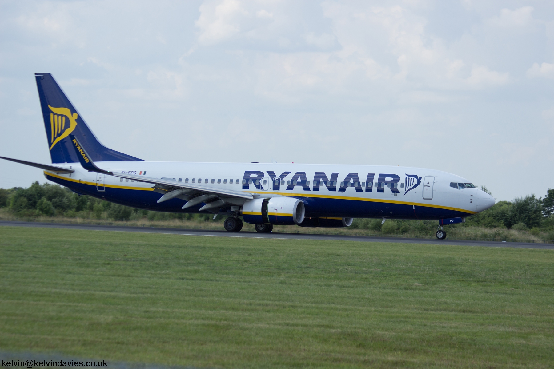 Ryanair 737 EI-EPG