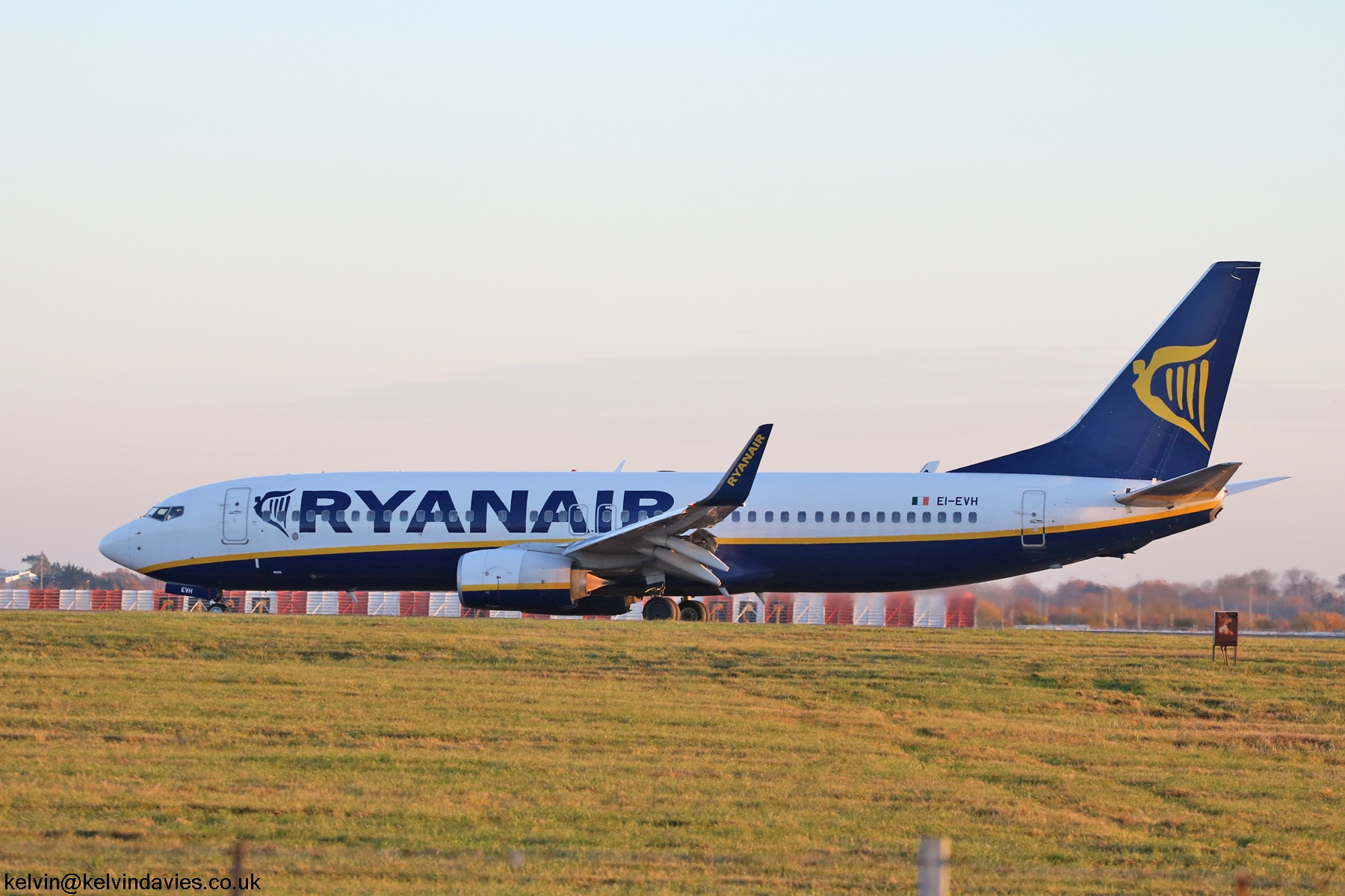 Ryanair 737NG EI-EVH