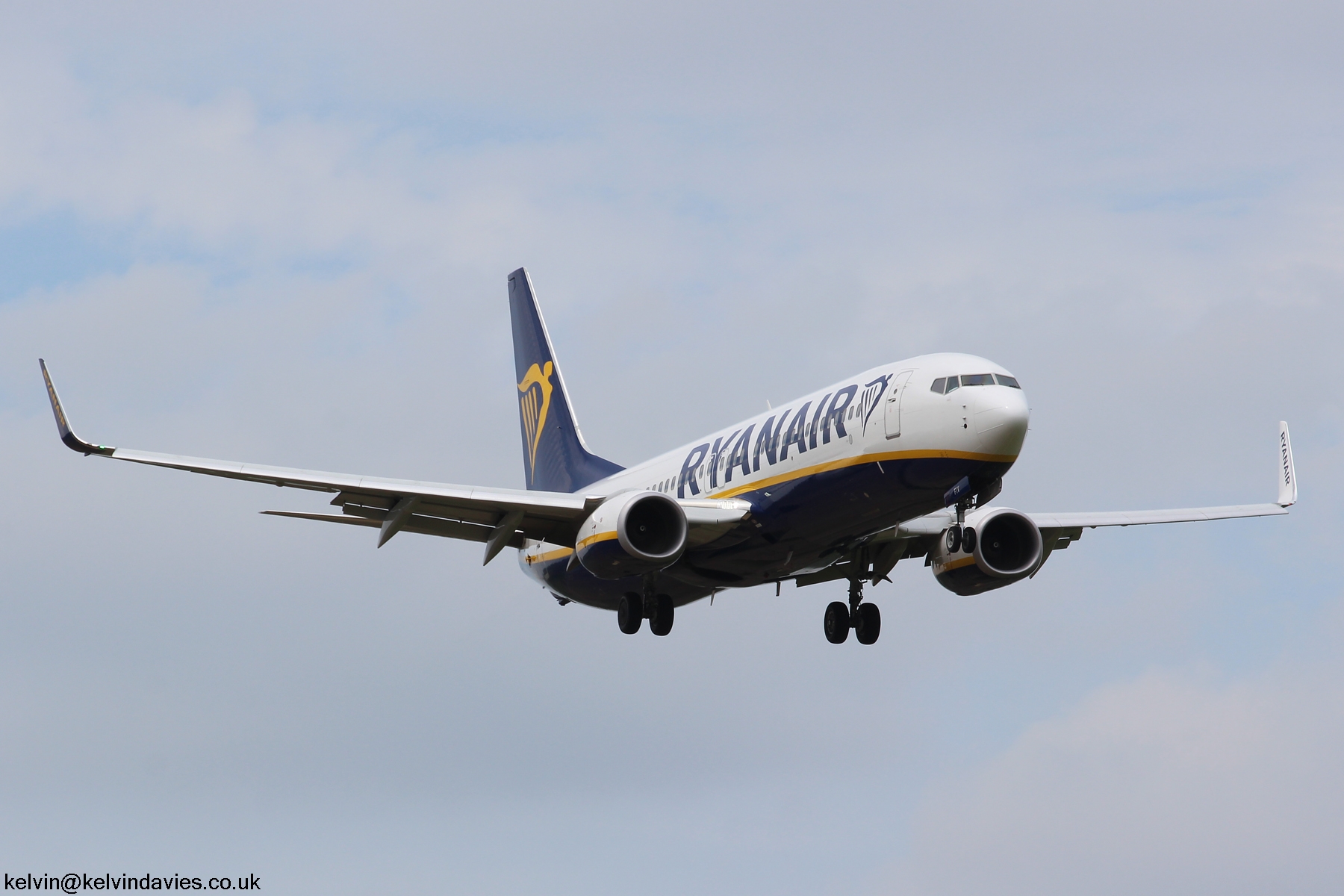Ryanair 737NG EI-FIV