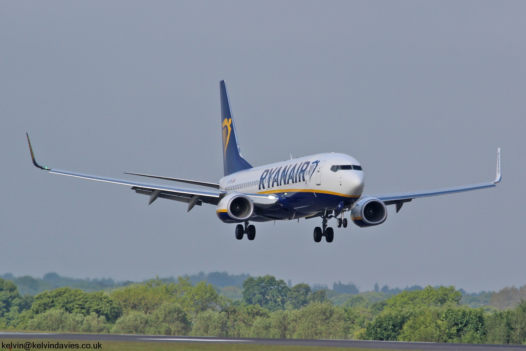 Ryanair 737NG EI-FOK