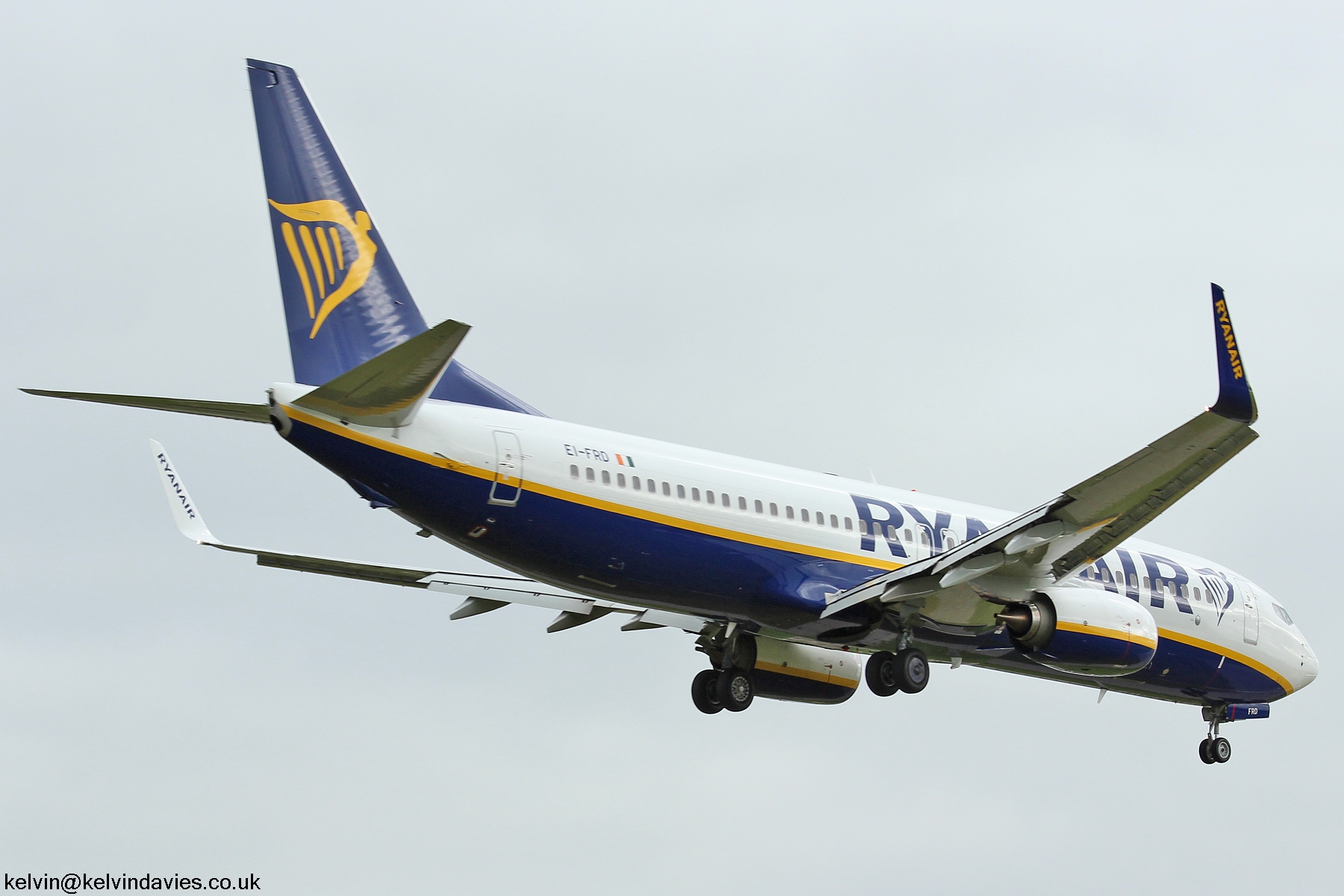 Ryanair 737 EI-FRD