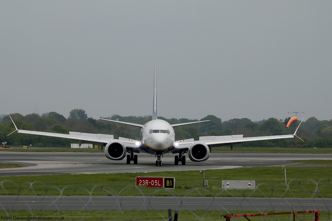 Ryanair 737MAX EI-IGM