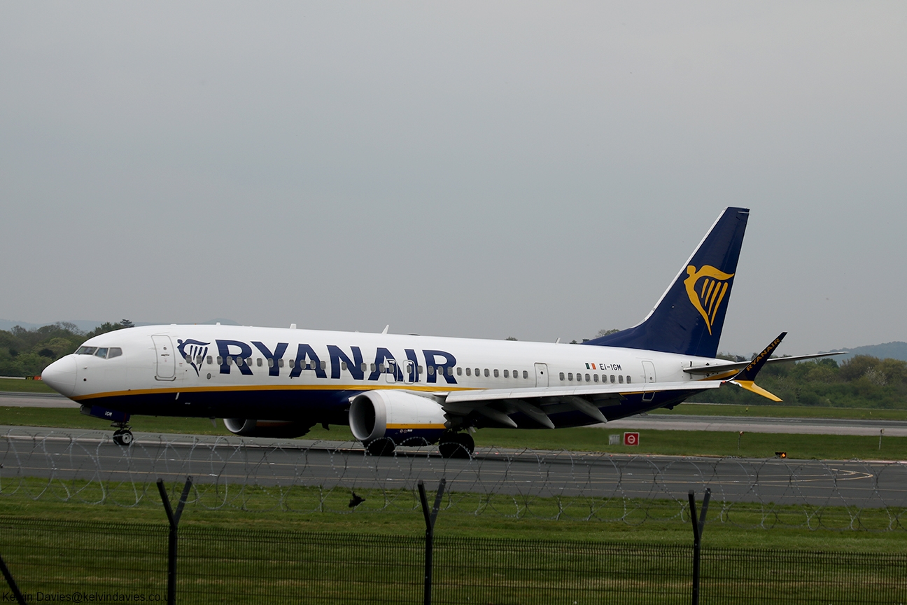 Ryanair 737MAX EI-IGM