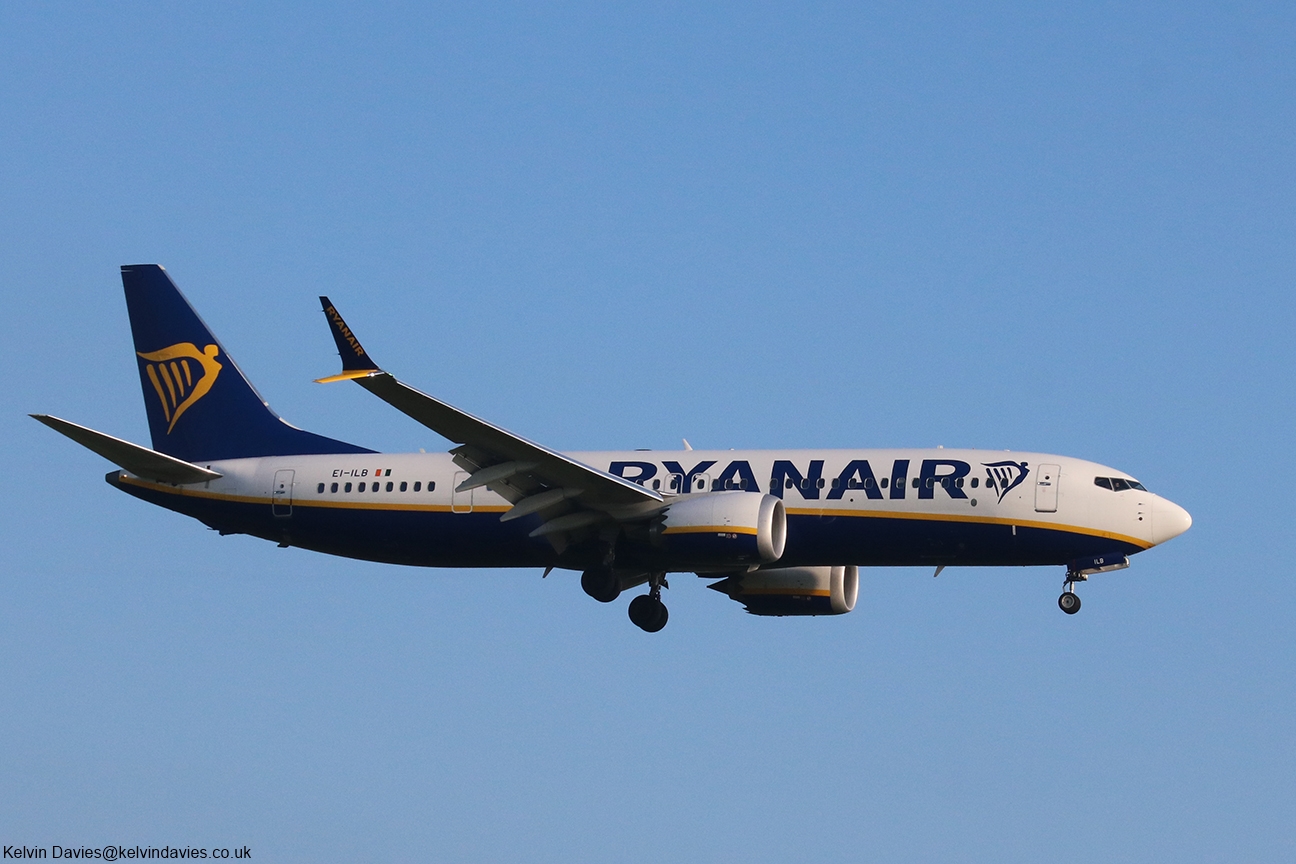 Ryanair 737MAX EI-ILB