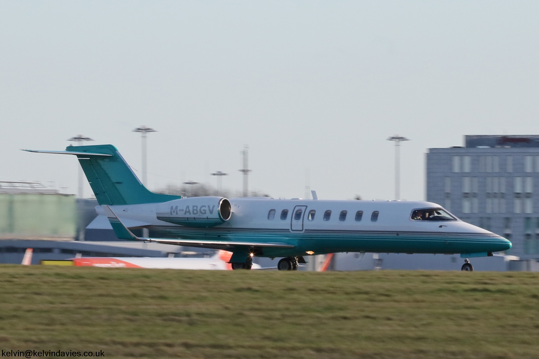 Ryanair Learjet 45 M-ABGV