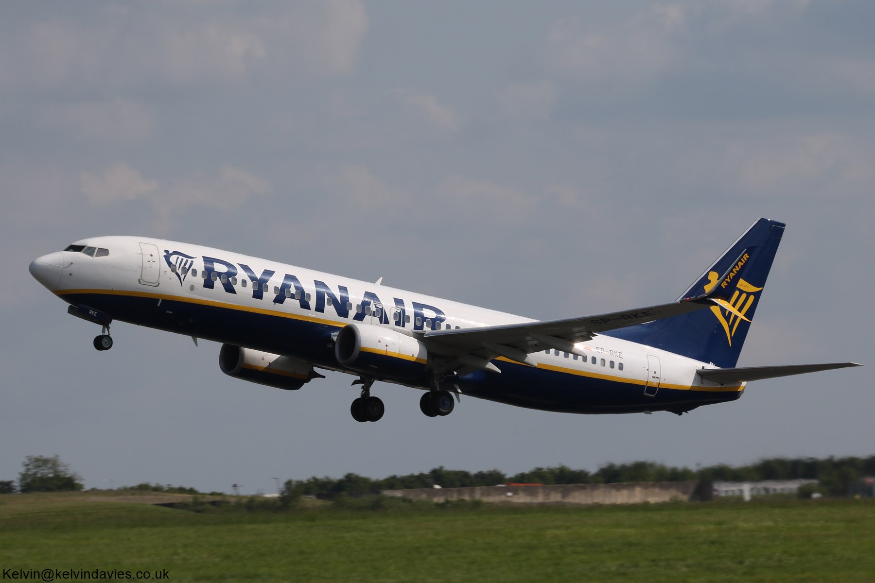 Ryanair 737 SP-RKE