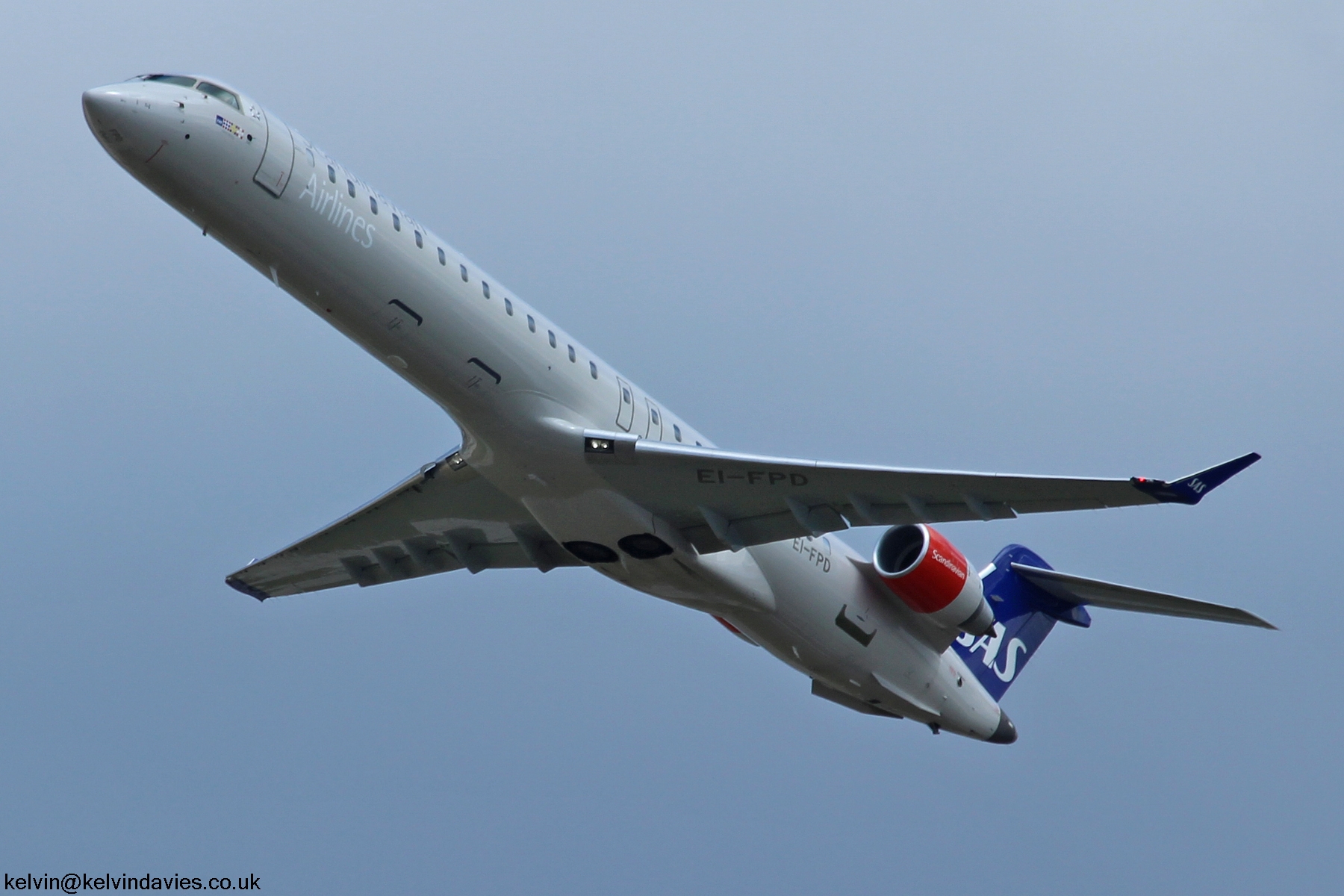 SAS CRJ900 EI-FPD