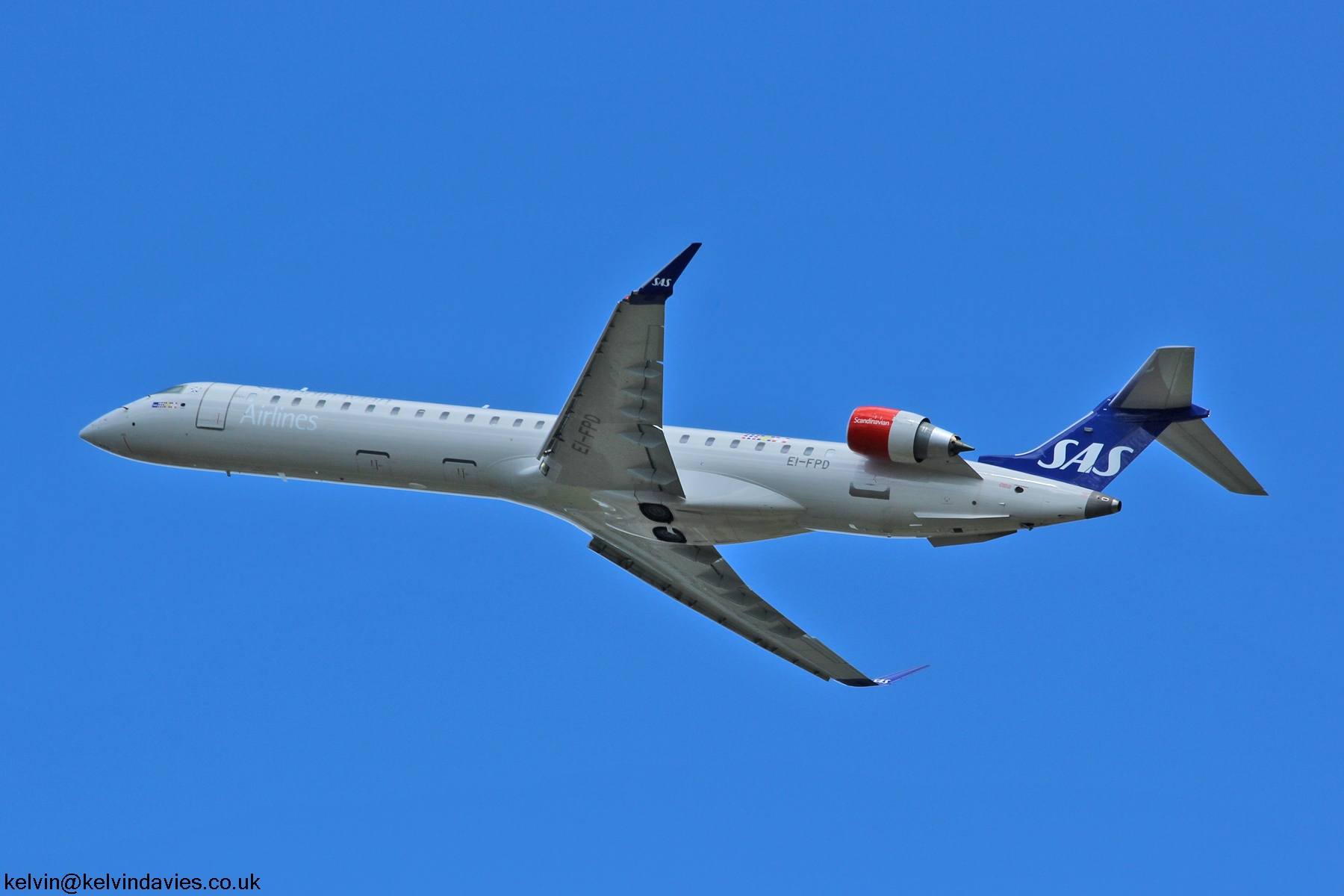 SAS CRJ900 EI-FPD