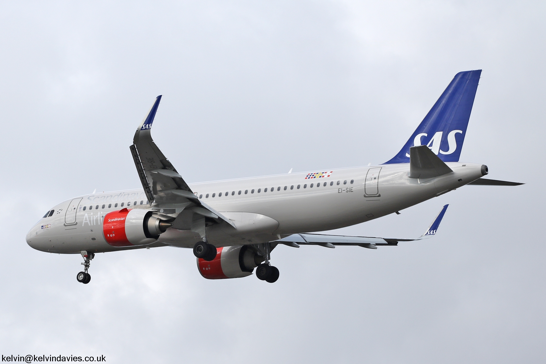 SAS A320 NEO EI-SIE