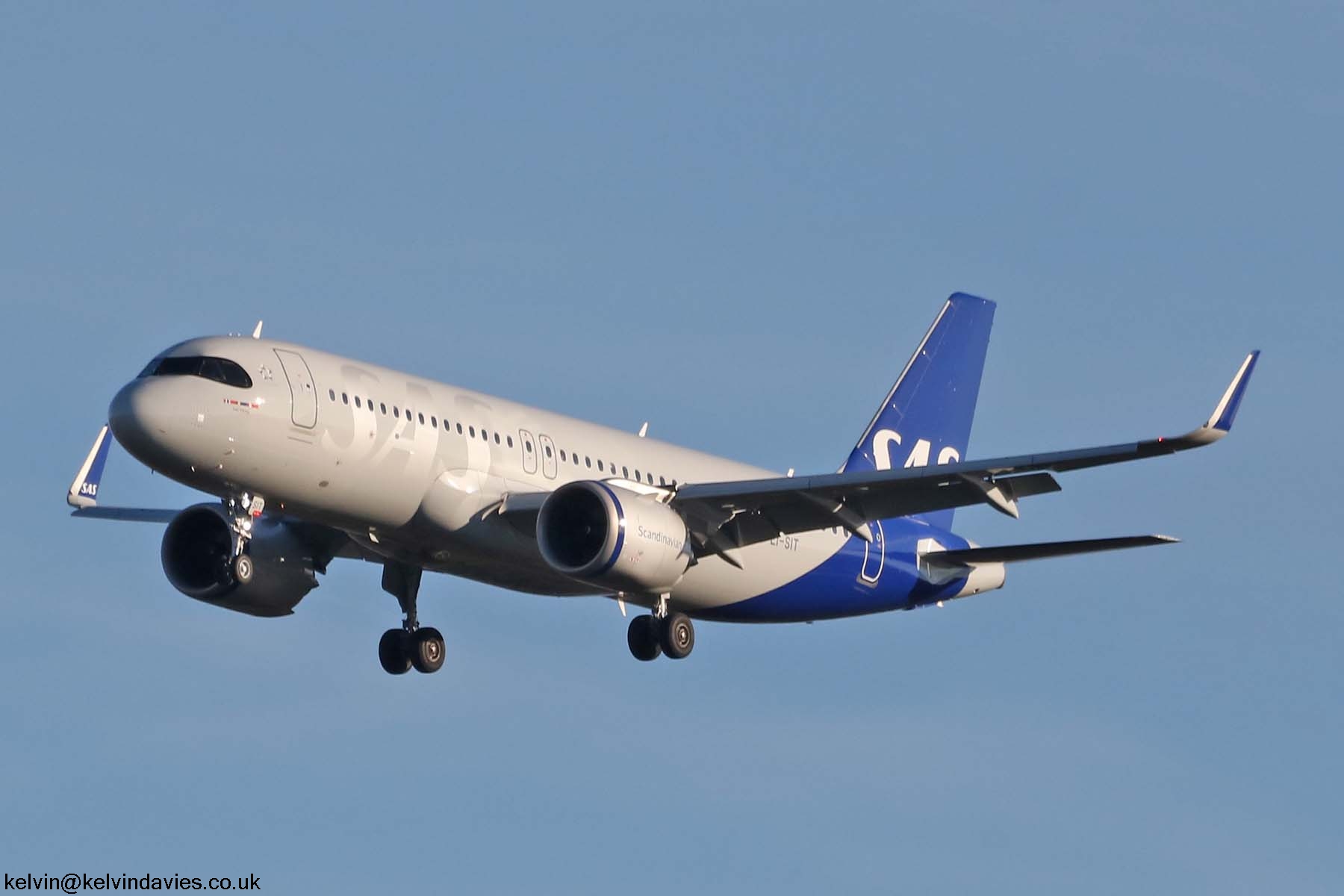 SAS A320 EI-SIT