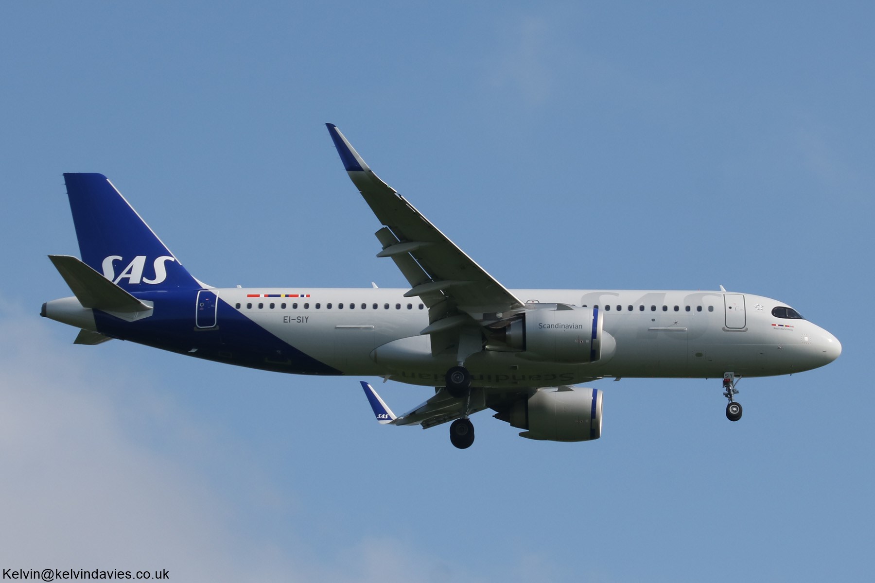 SAS A320 EI-SIY