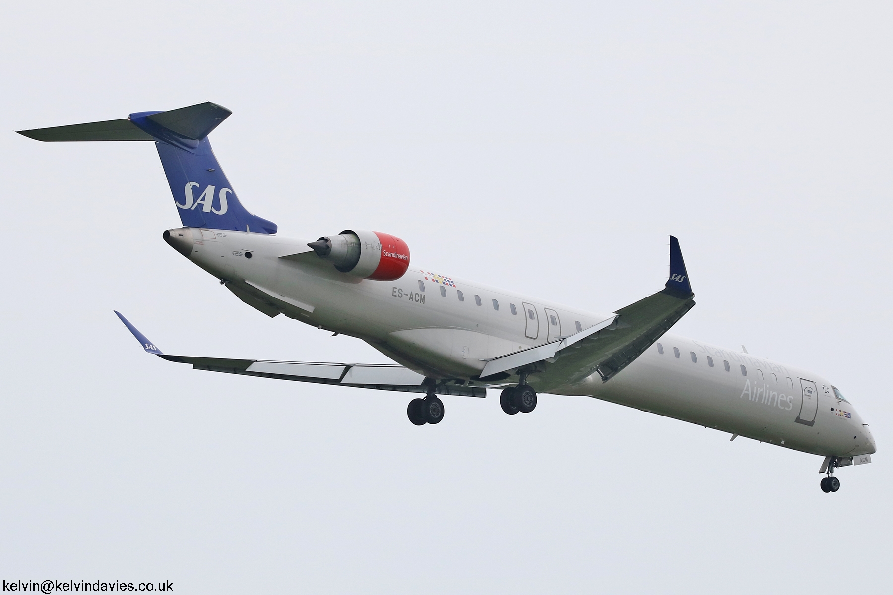SAS CRJ900 ES-ACM
