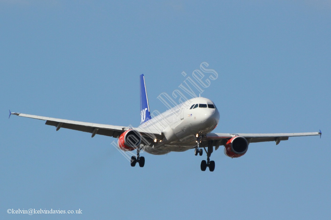 SAS A320 OY-KAN