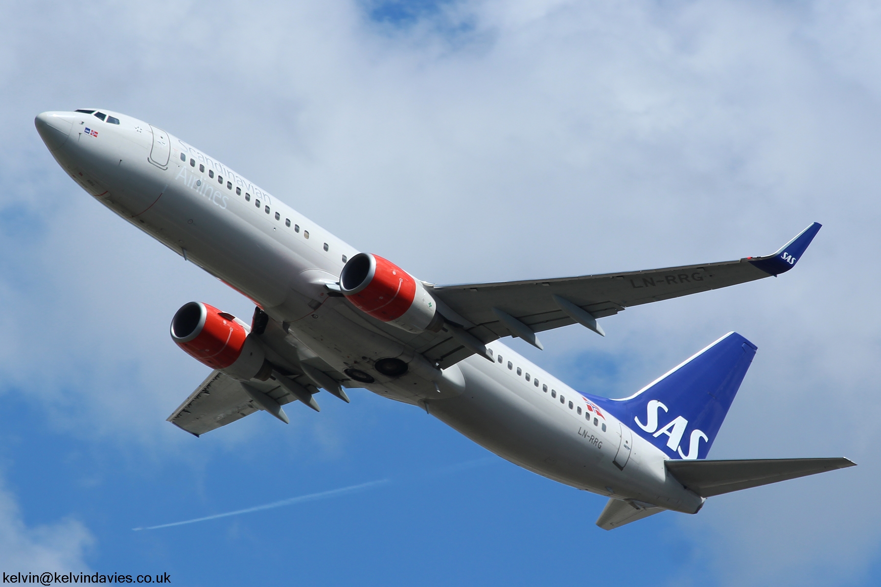 SAS B737 LN-RRG