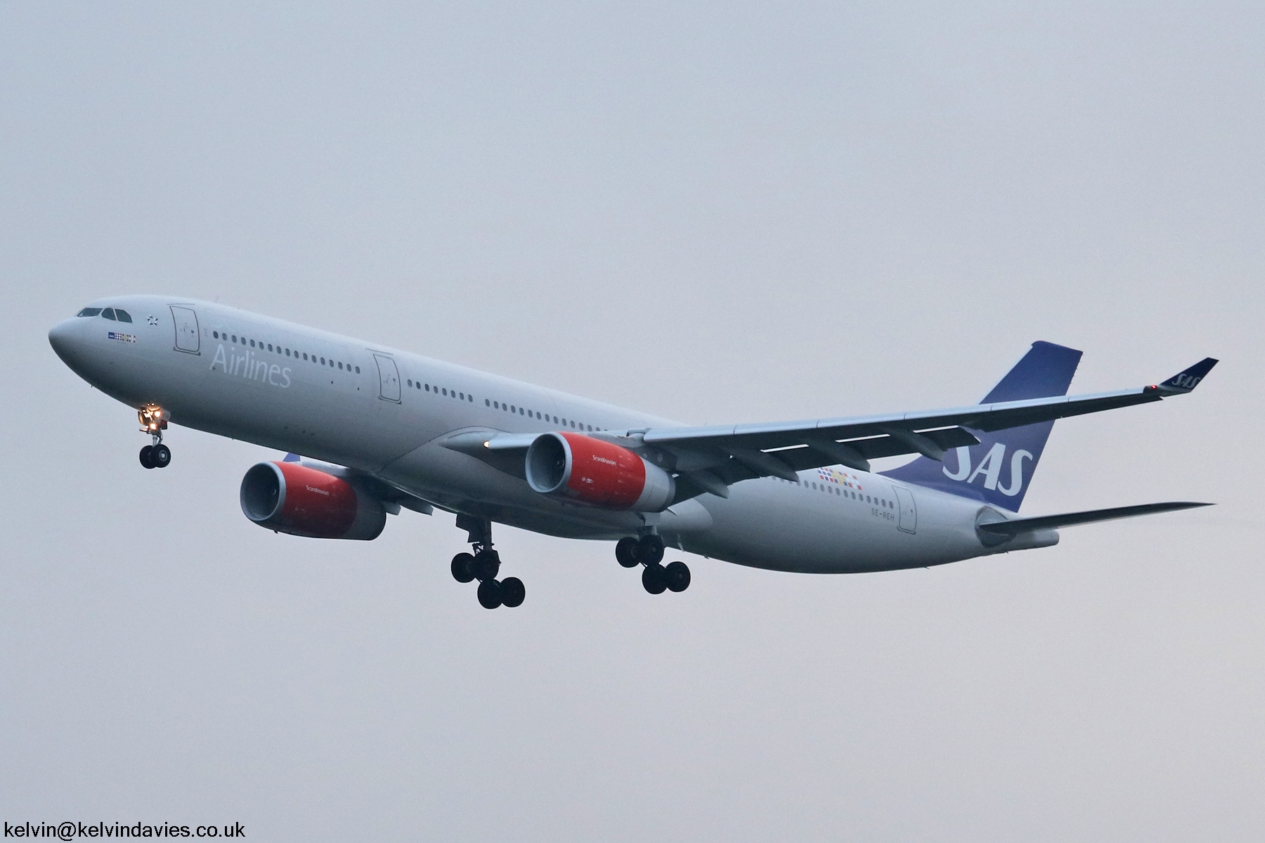 SAS A330 SE-REH