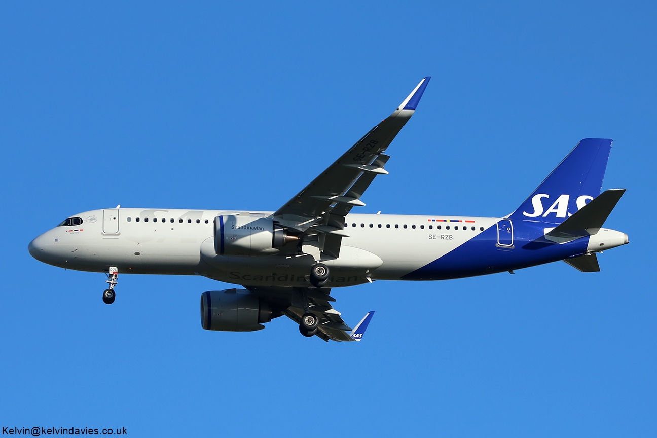 SAS A320NEO SE-RZB
