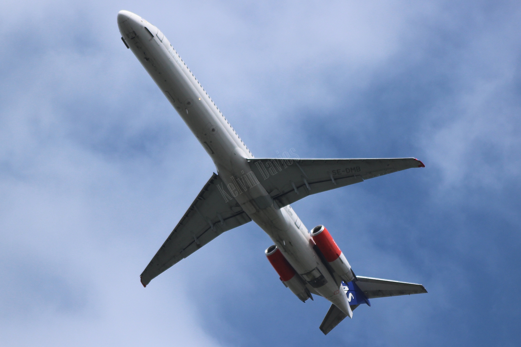 SAS MD81 SE-DMB