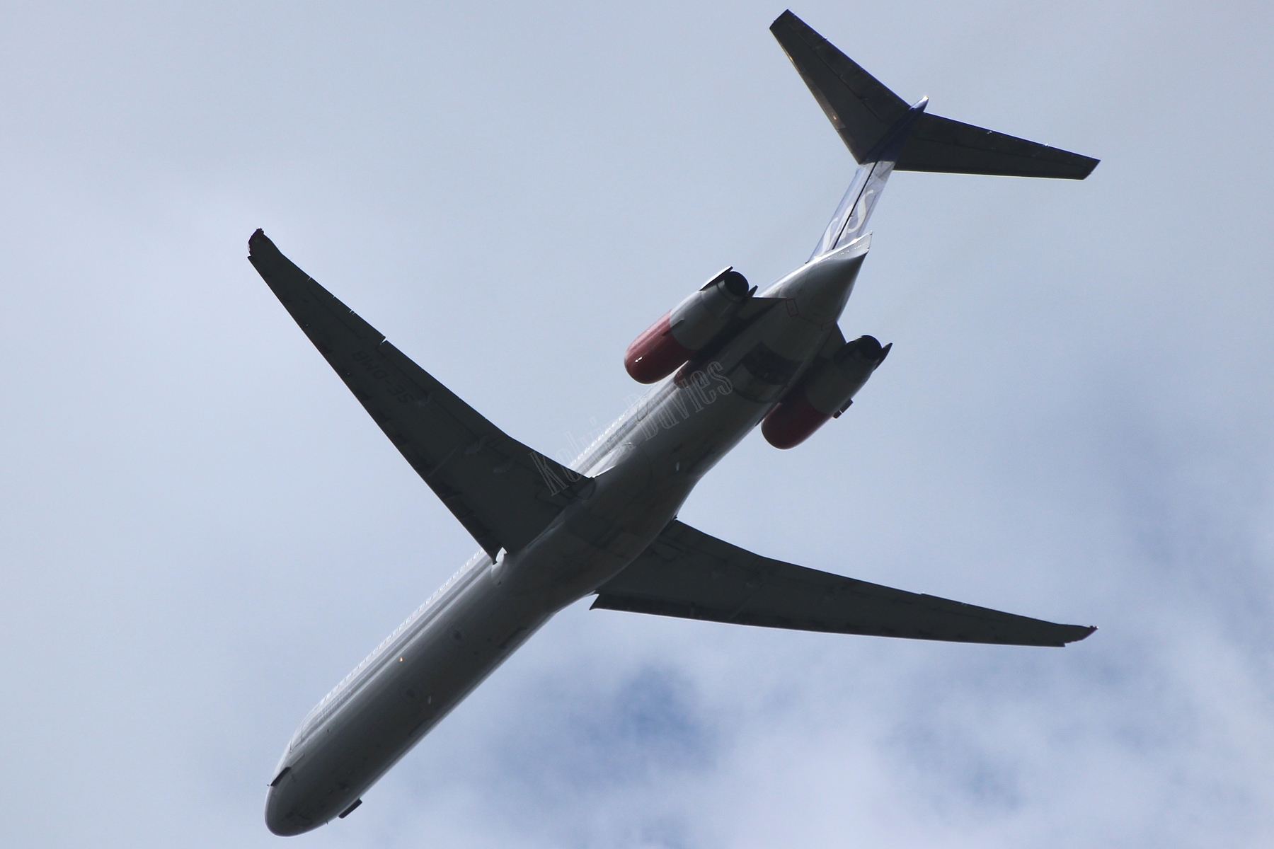 SAS MD81 SE-DMB
