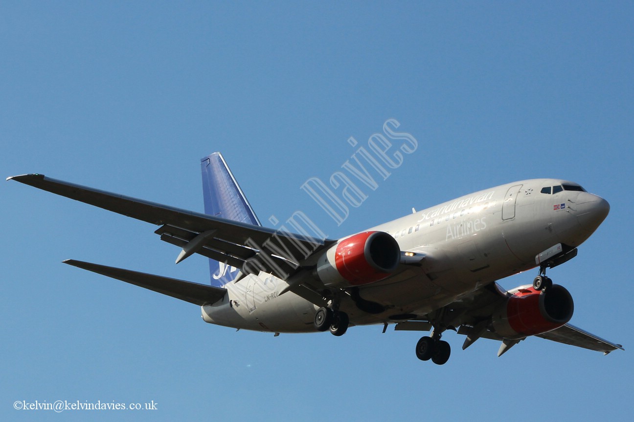 SAS 737 LN-RCU