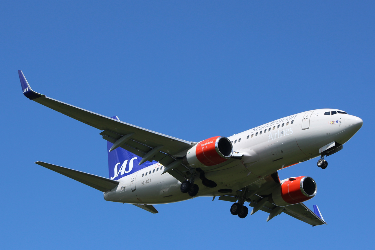 SAS B737 SE-REY