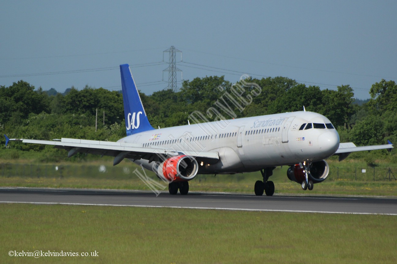 SAS A321 LN-RKI