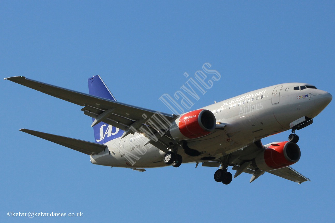 SAS B737 LN-RPF