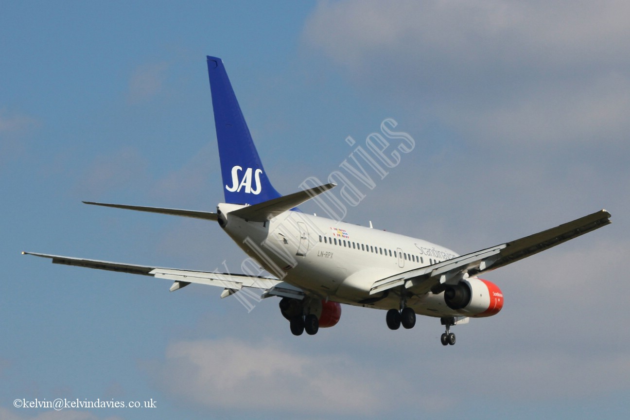 SAS B737 LN-RPX