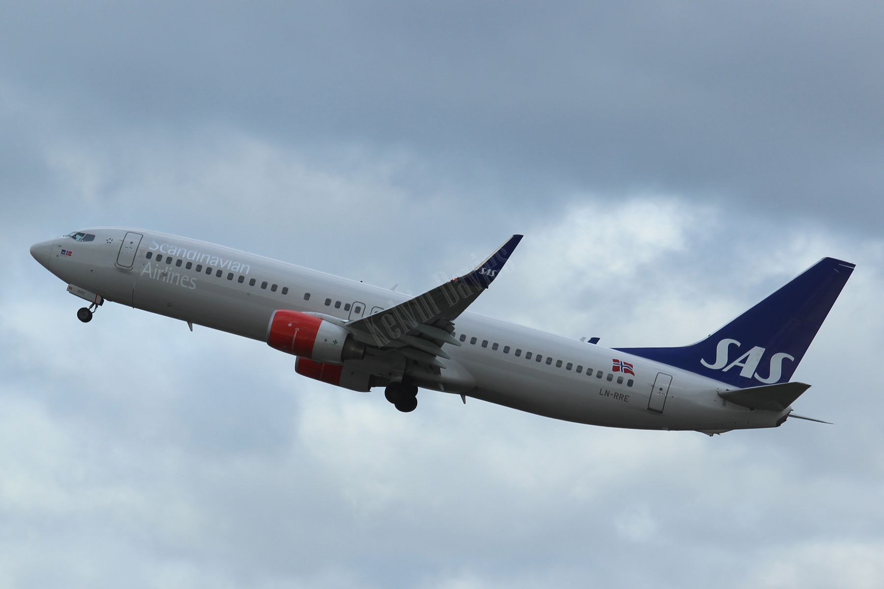 SAS B737 LN-RRE