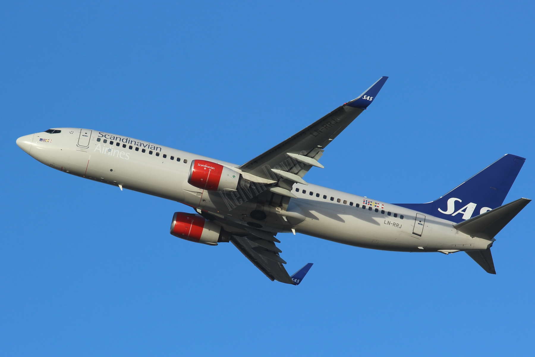 SAS B737 LN-RRJ