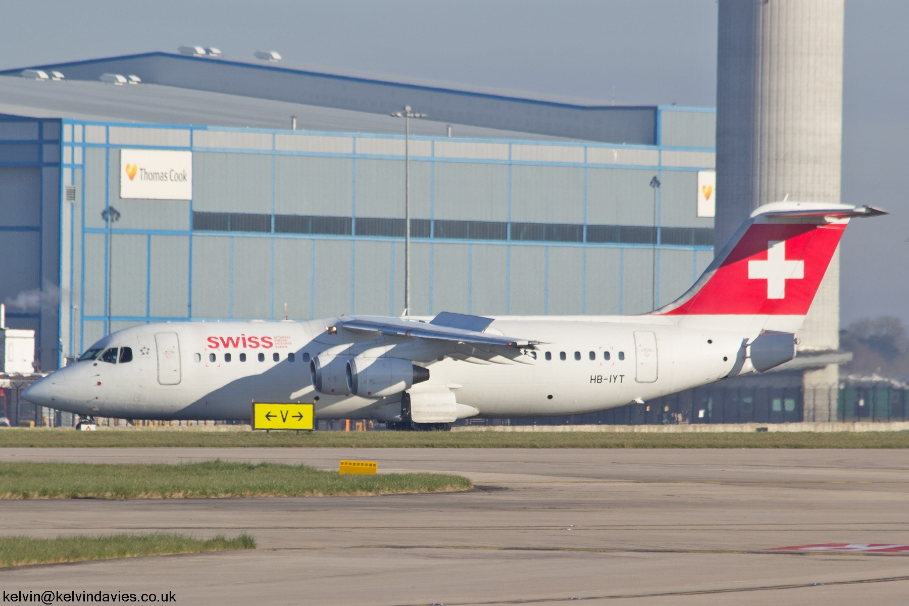 Swiss 146-RJ100 HB-IYT