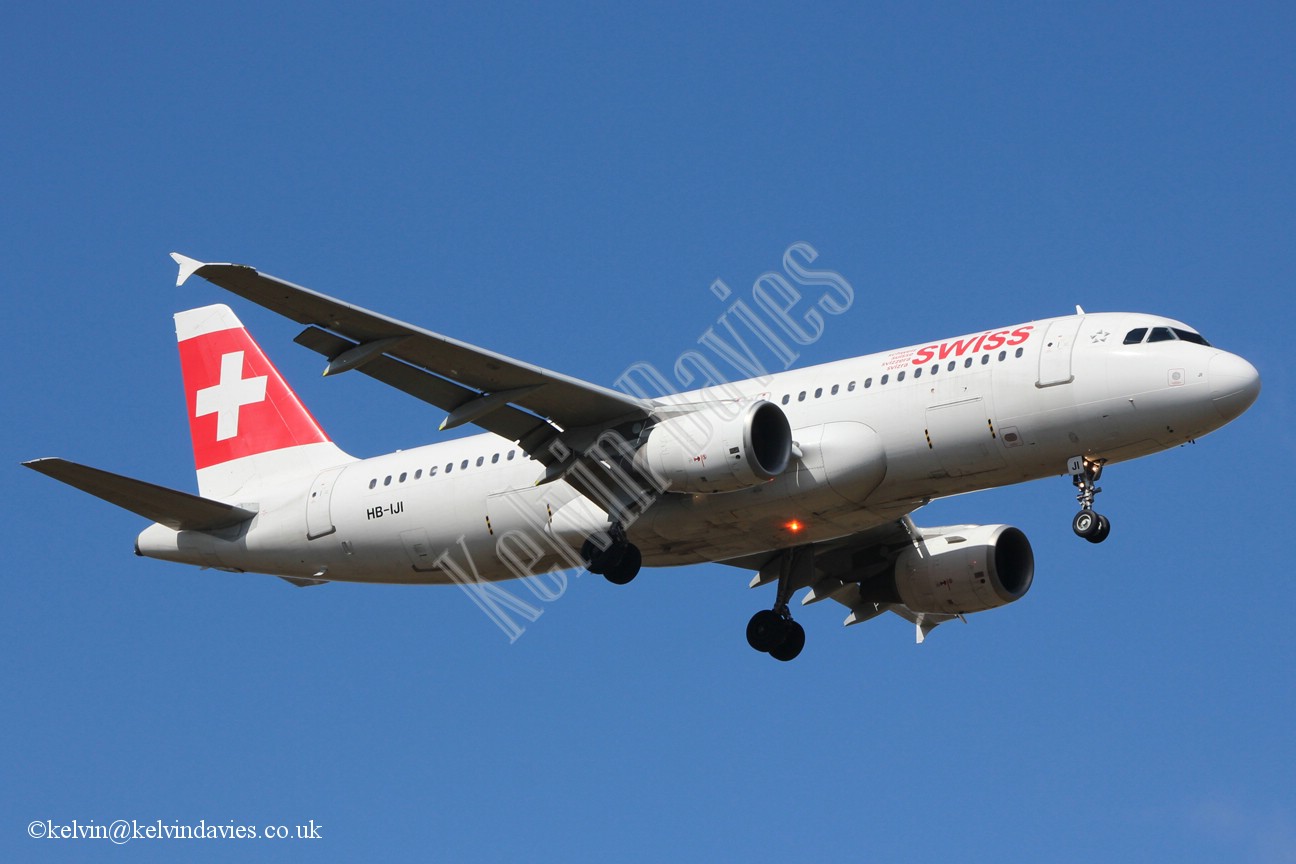 Swiss  A320 HB-IJI