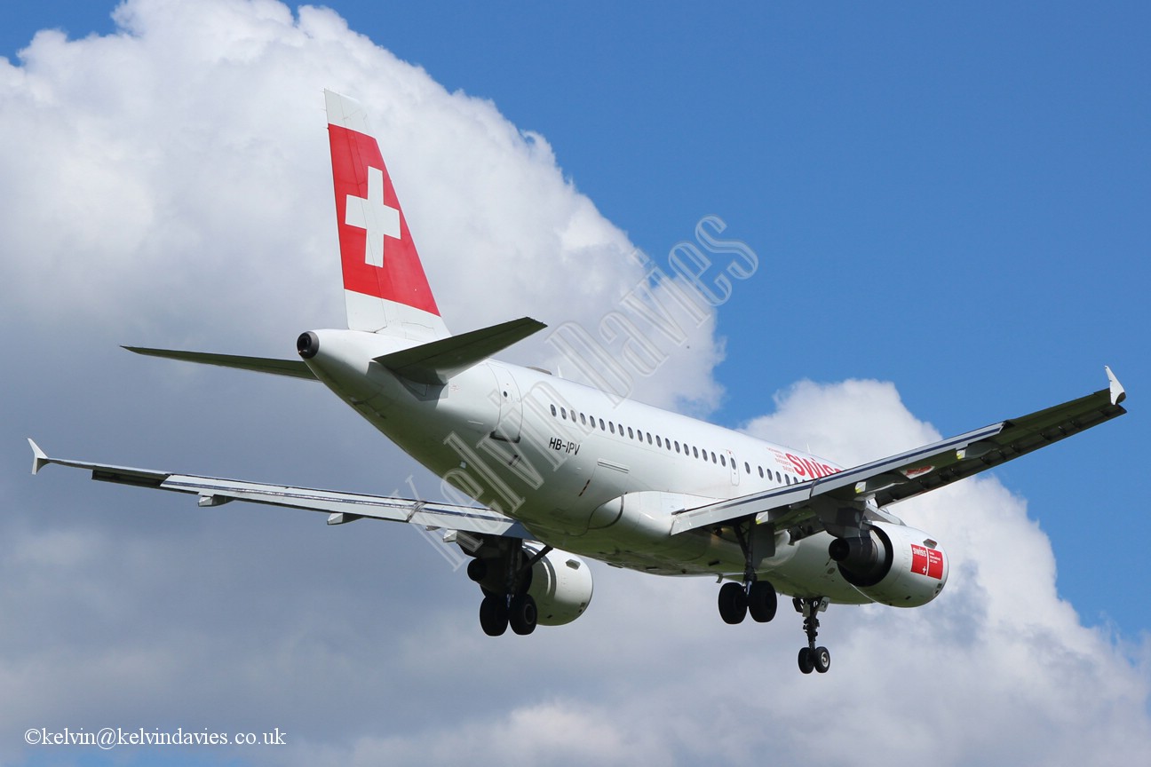 Swiss A319 HB-IPV