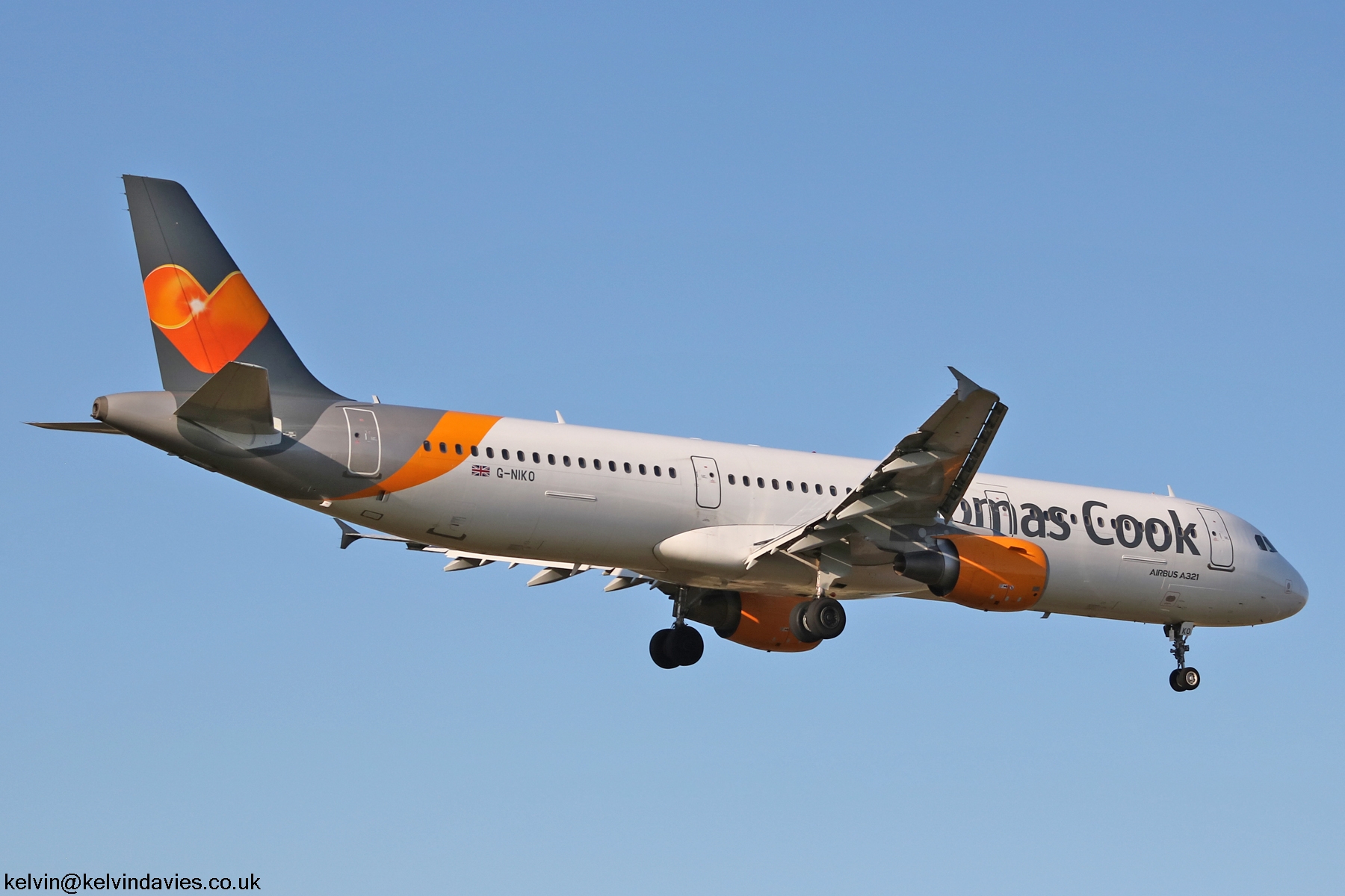Thomas Cook A321 G-NIKO
