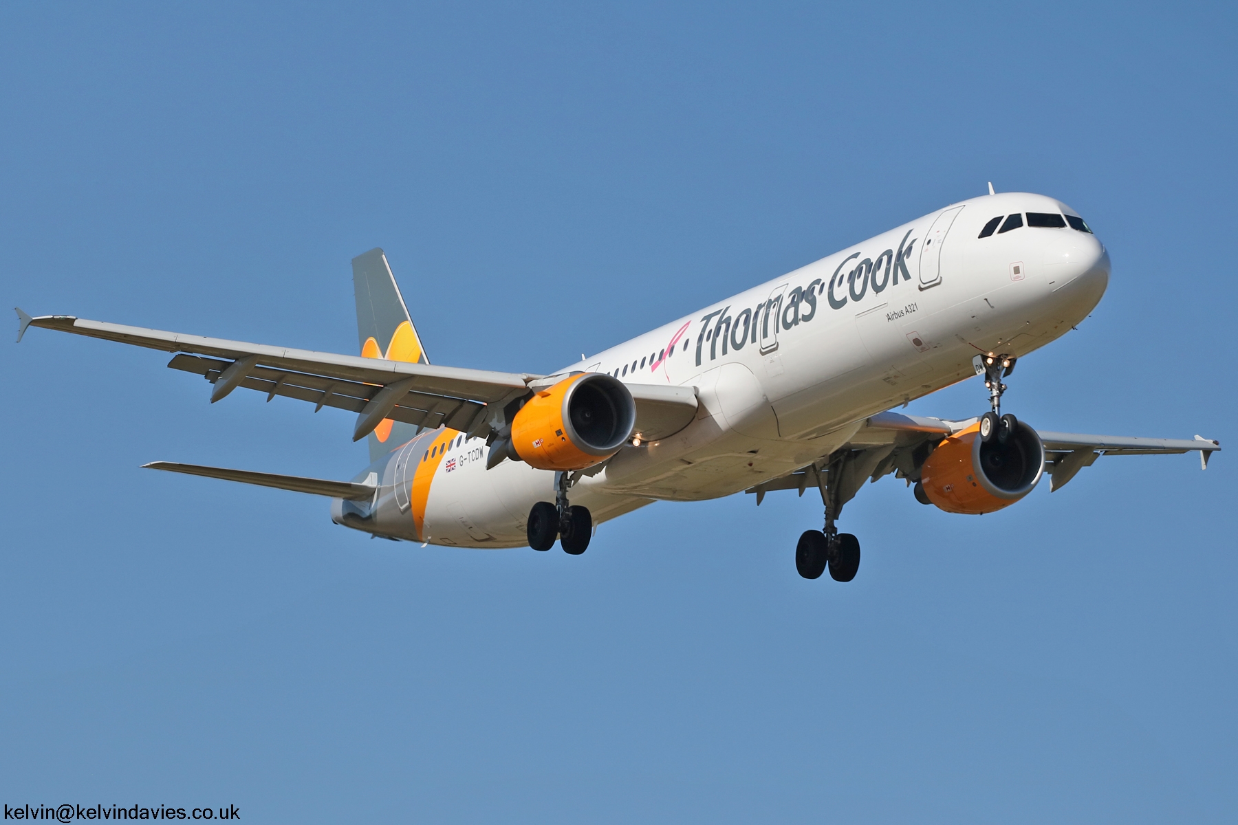Thomas Cook A321 G-TCDW