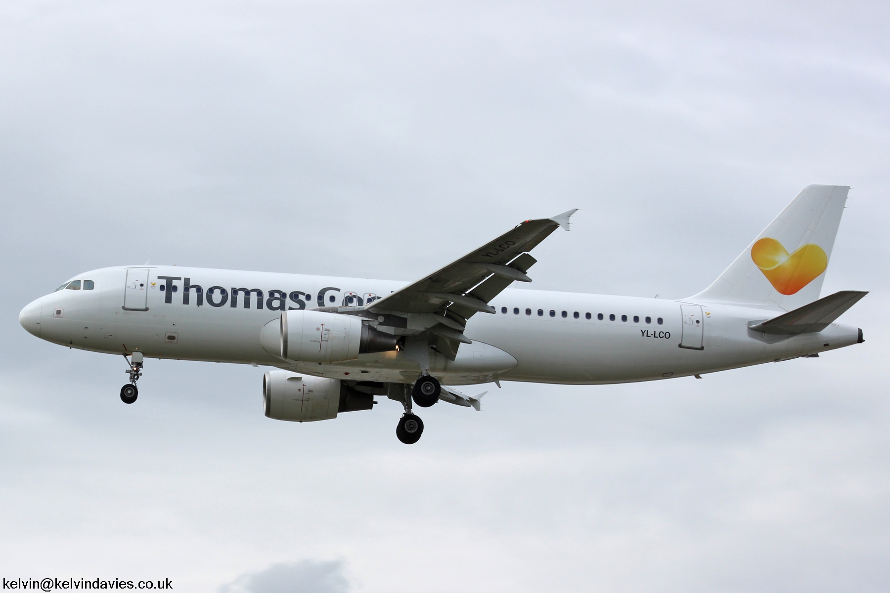 Thomas Cook A320 YL-LCO