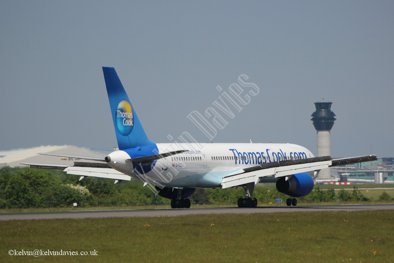 Thomas Cook B757 G-FCLJ