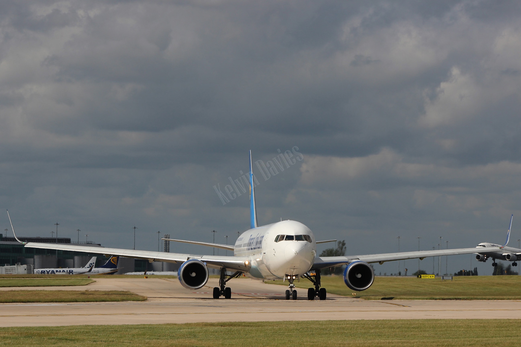 Thomas Cook B767 G-TCCA