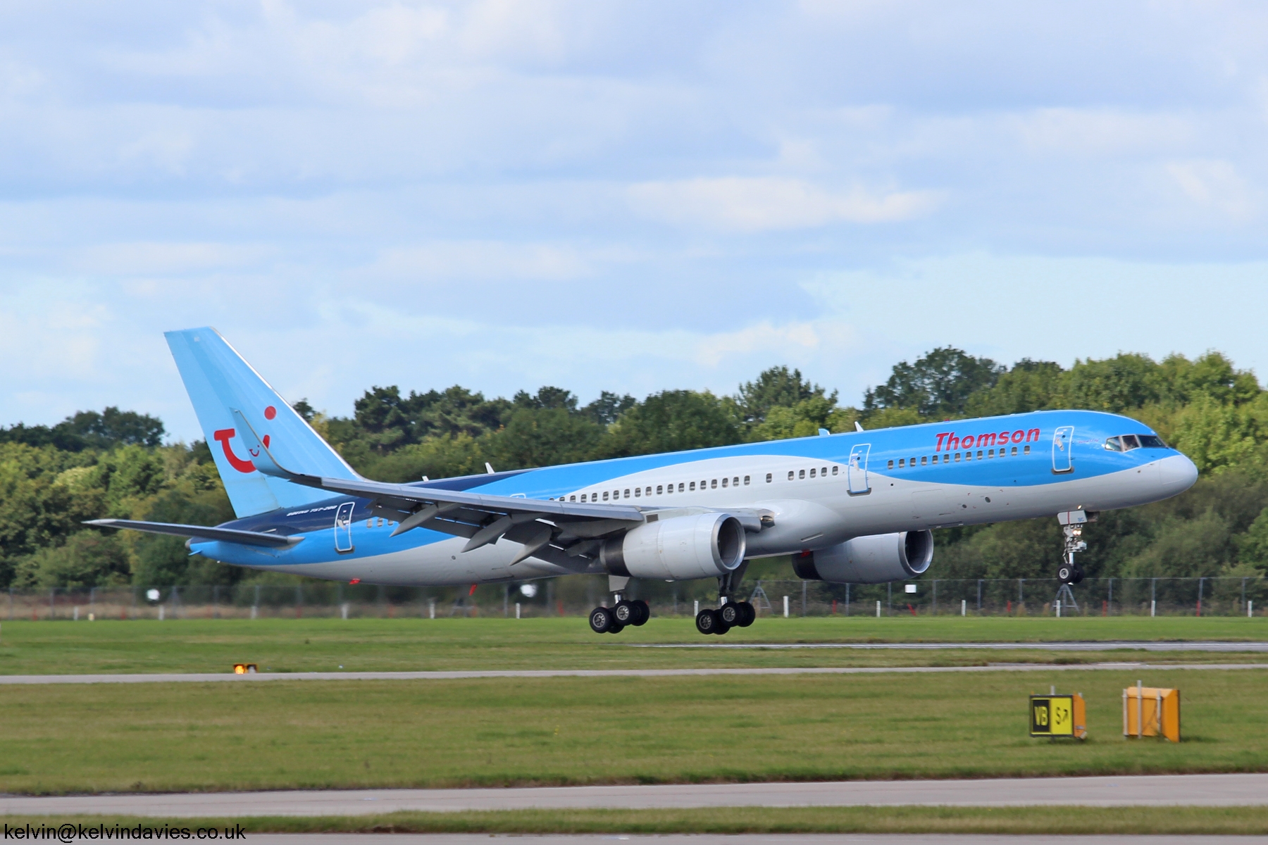 Thomson Airways 757 G-OOBC