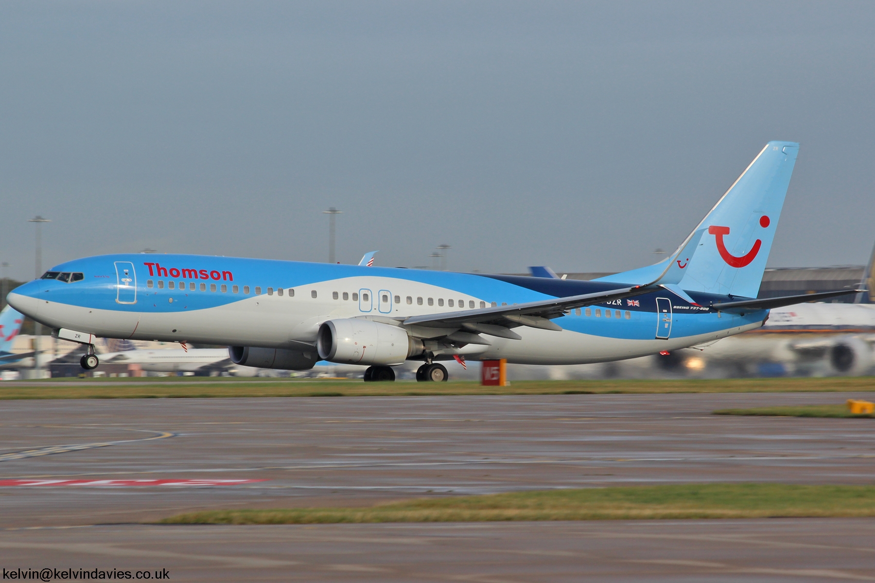 TUI 737NG G-FDZR