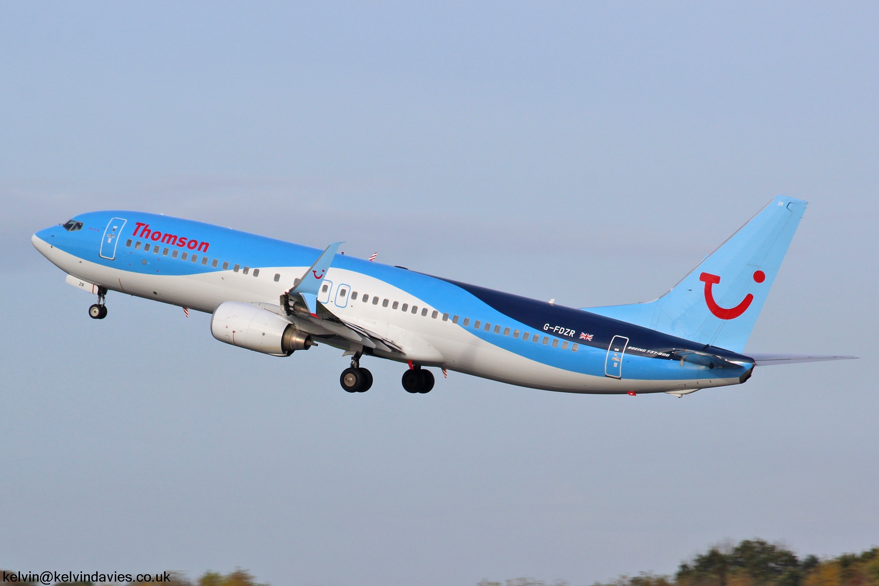TUI 737NG G-FDZR