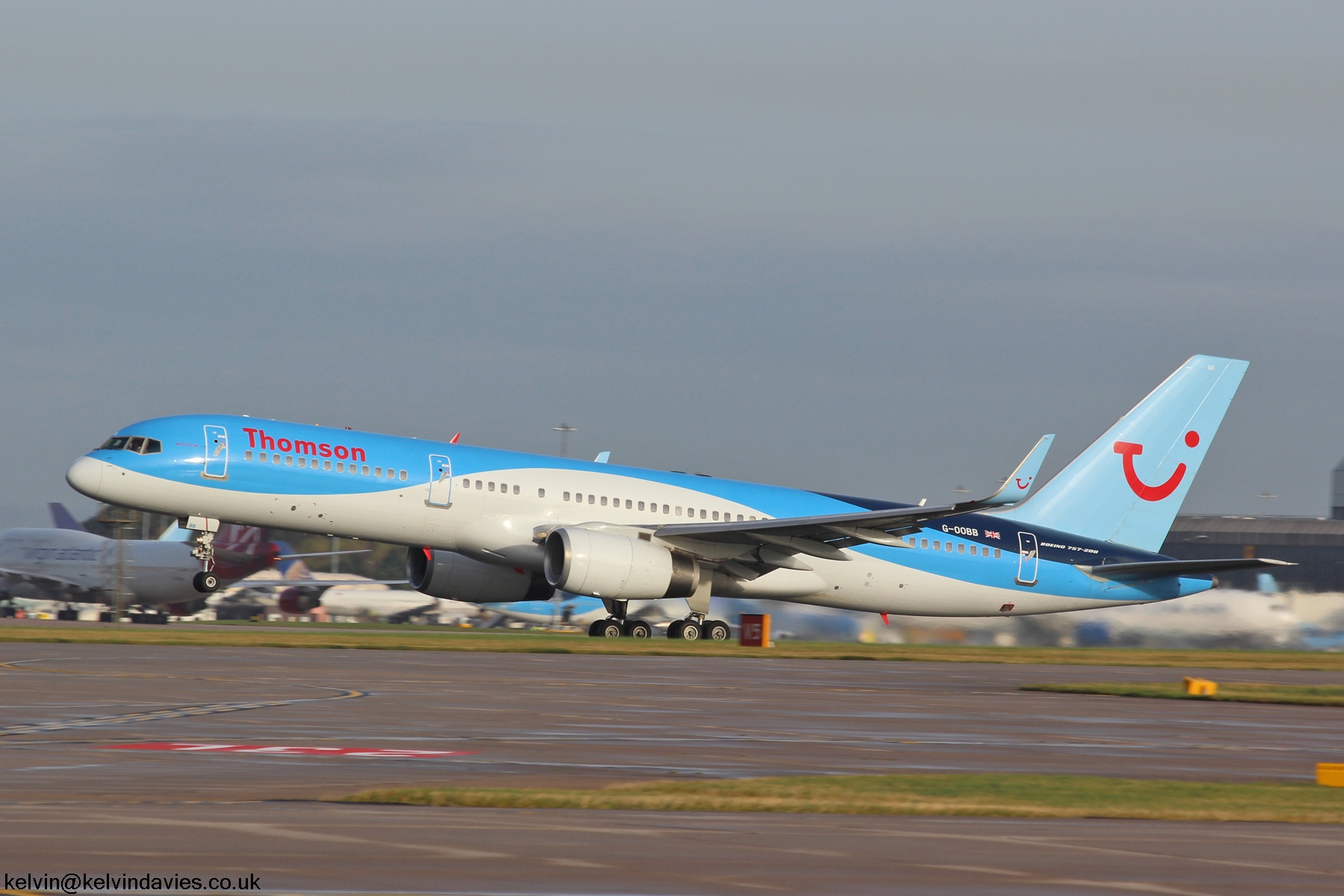 TUI 757 G-OOBB