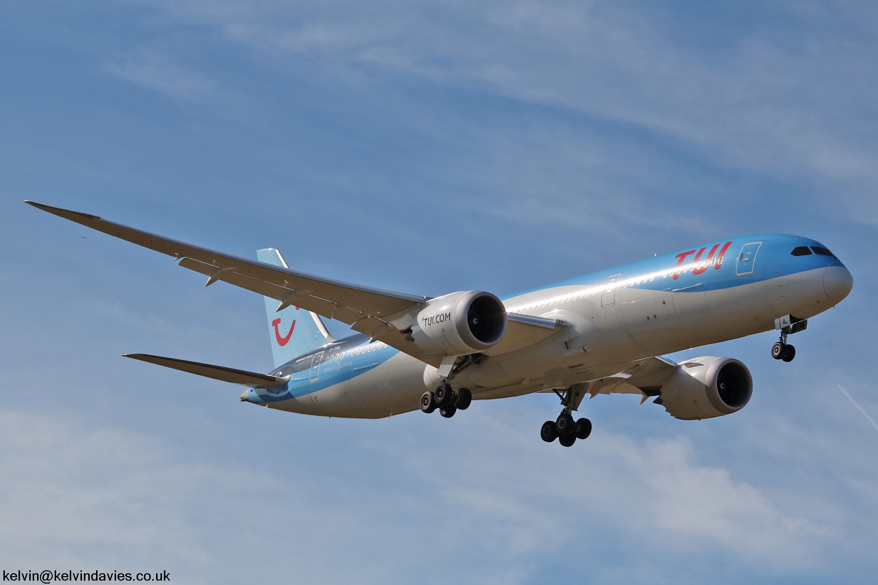 TUI Airways 787 G-TUIL