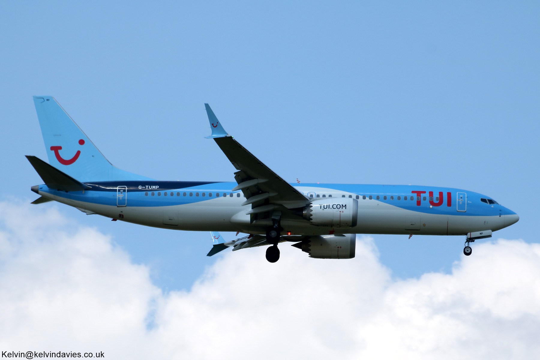 TUI Airways 737MAX G-TUMP