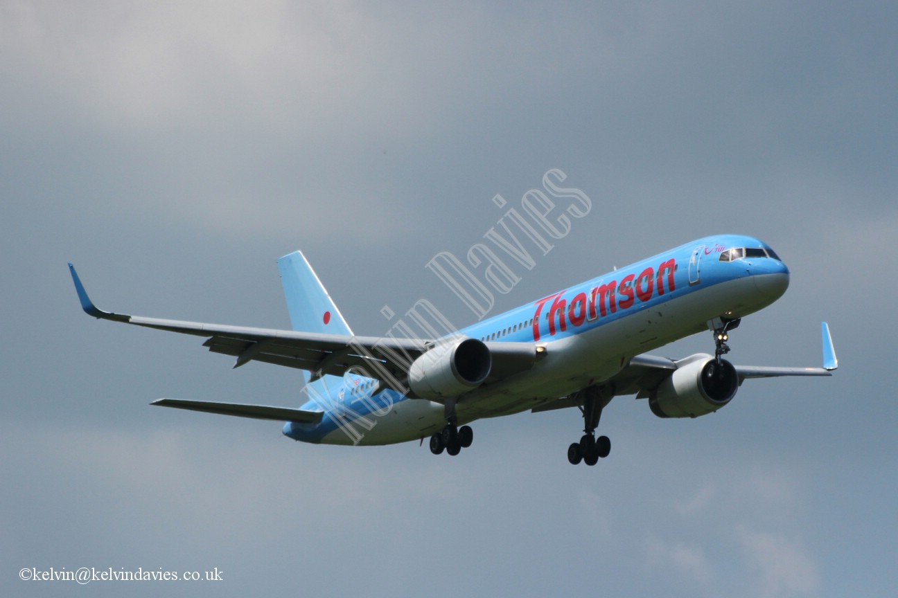 Thomson Airways 757 G-CPEV