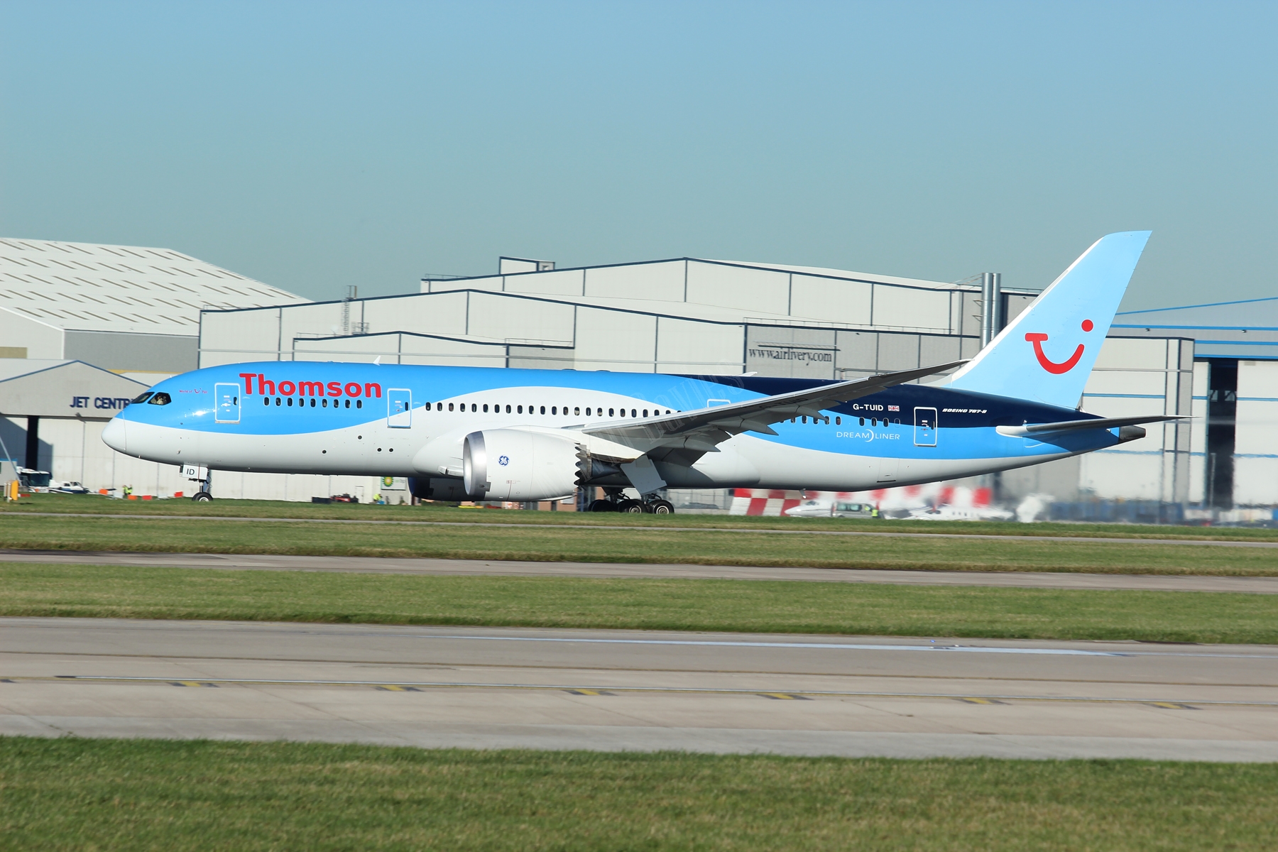 Thomson Airways 787 G-TUID
