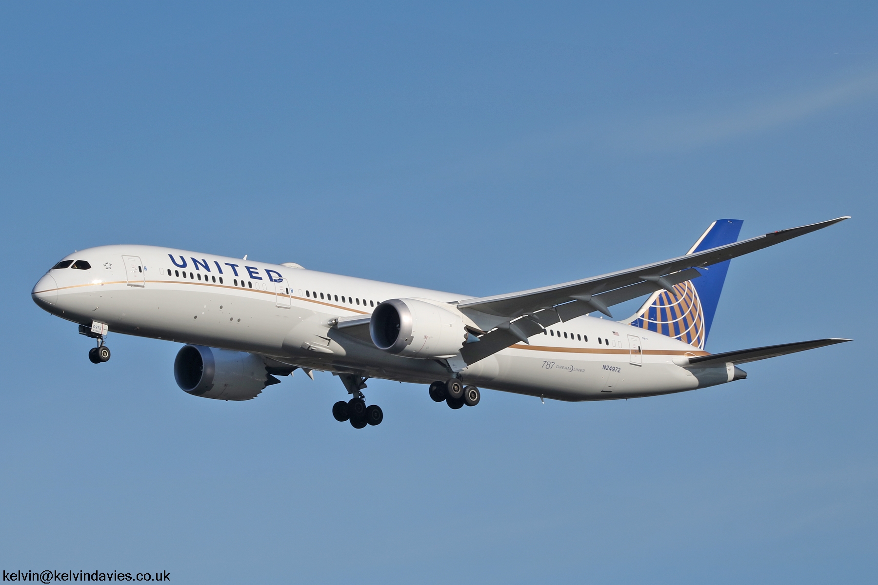 United Airlines 787 N24972