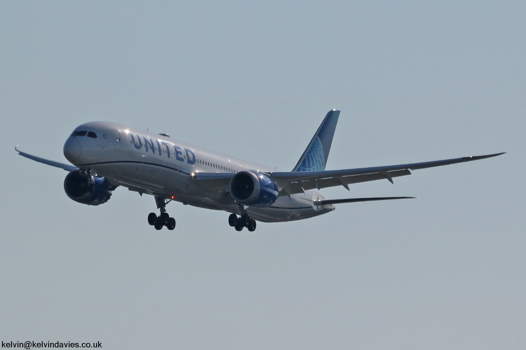 United Airlines 787 N24980