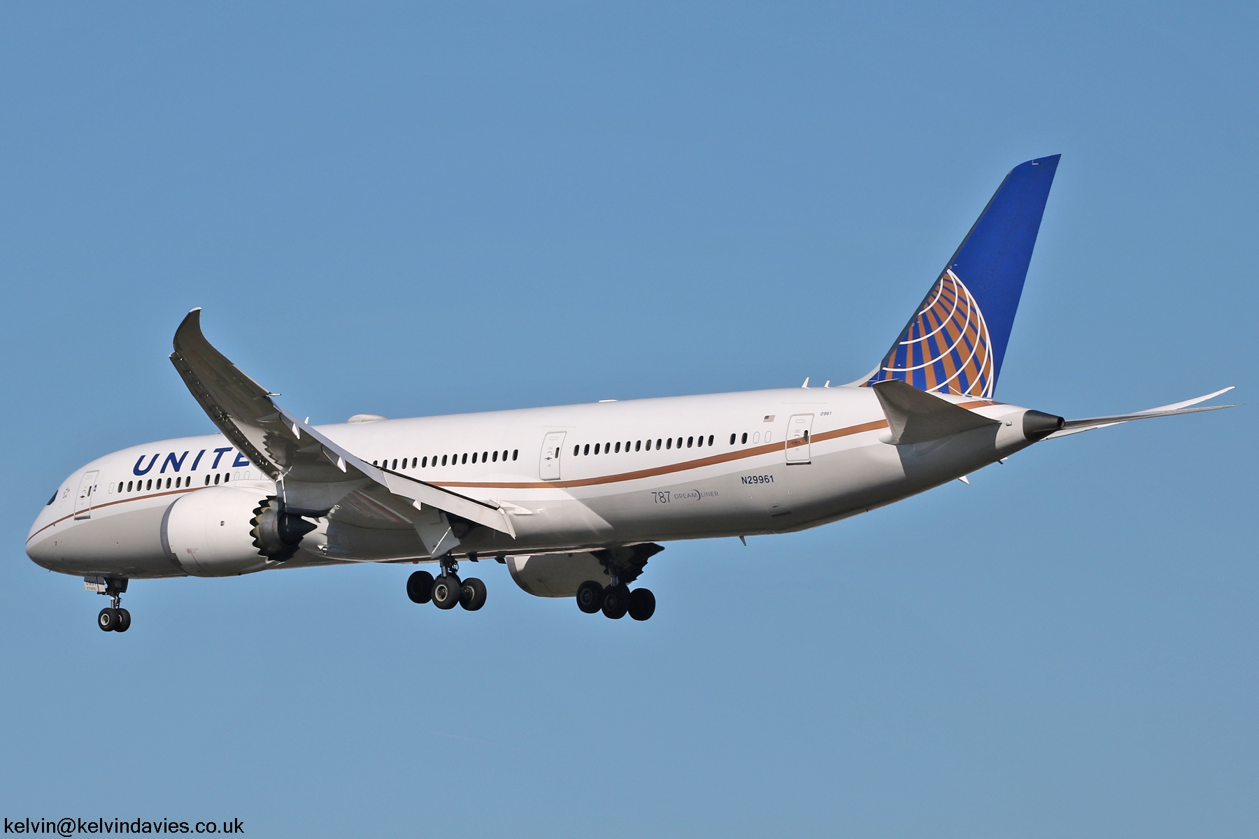 United Airlines 787 N29961