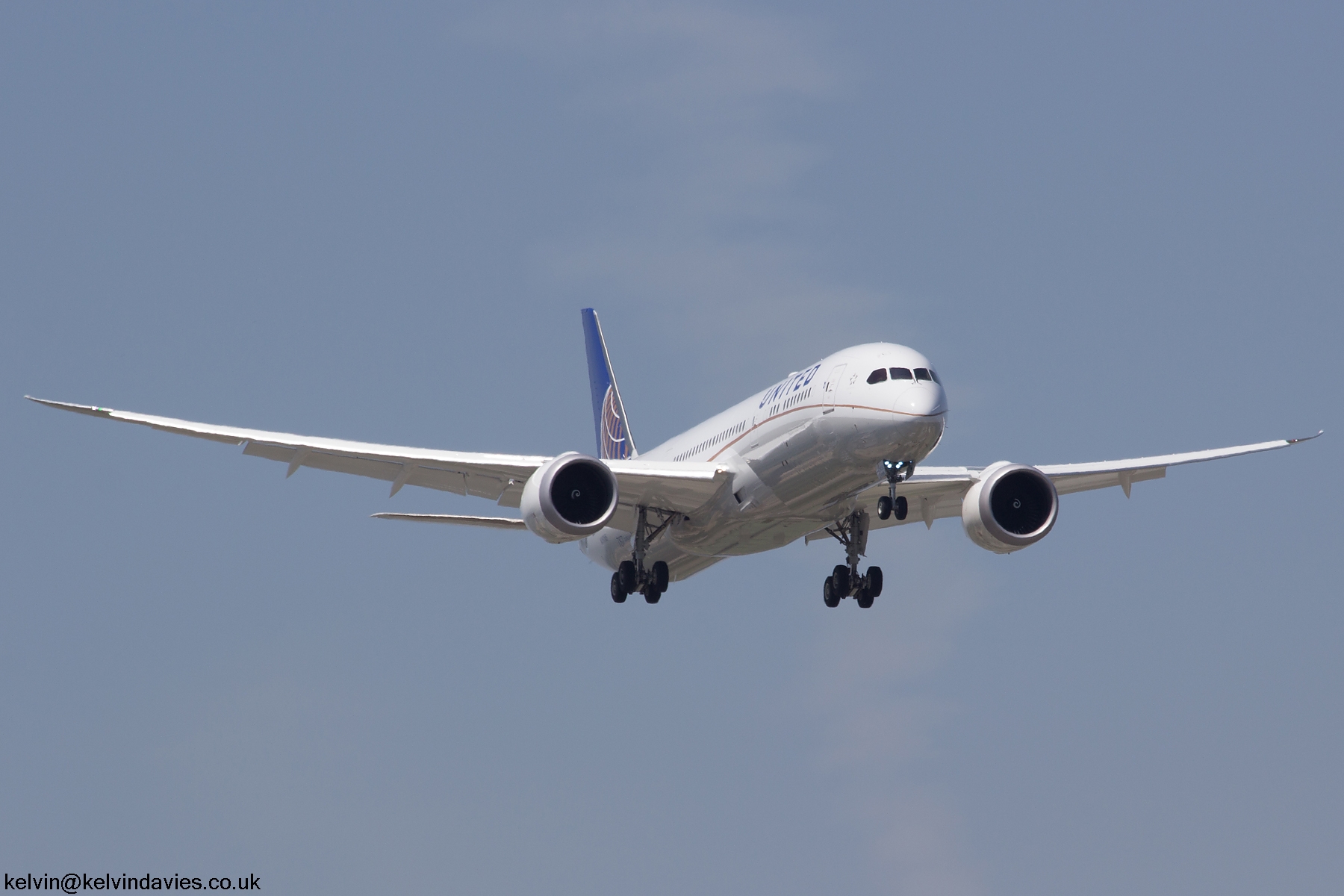 United Airlines 787 N38955