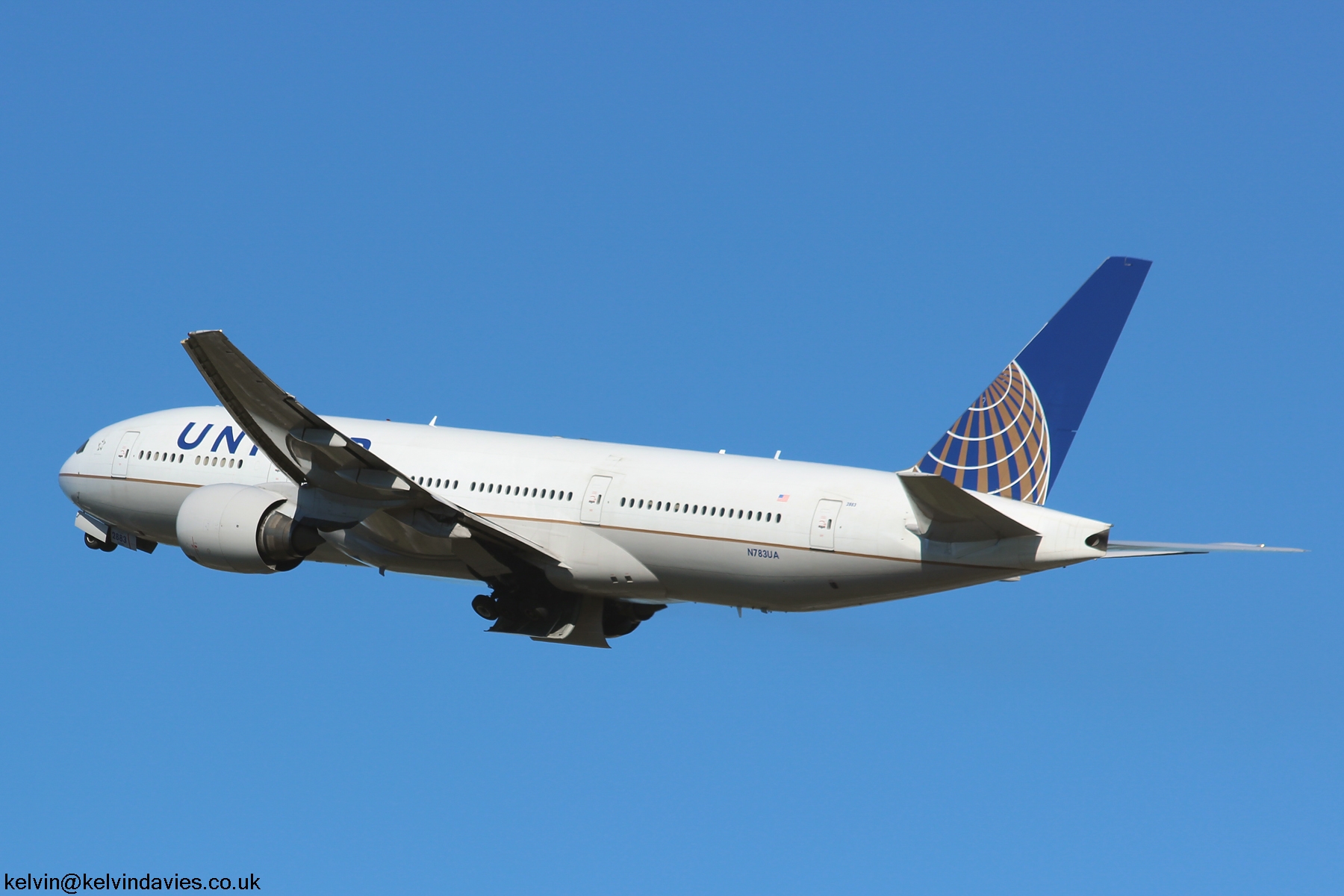 United Airlines 777 N783UA